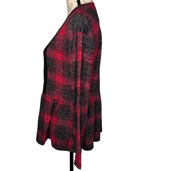 Maurices,M, plaid print ribbon accent, Henley peblum knit blouse NEW - Picture 3 of 6